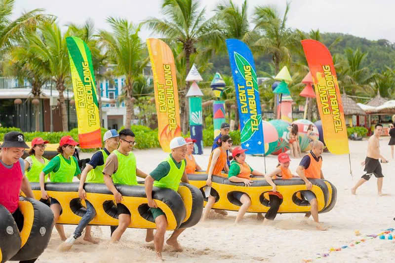 Cờ phướn sự kiện team building ngoài trời